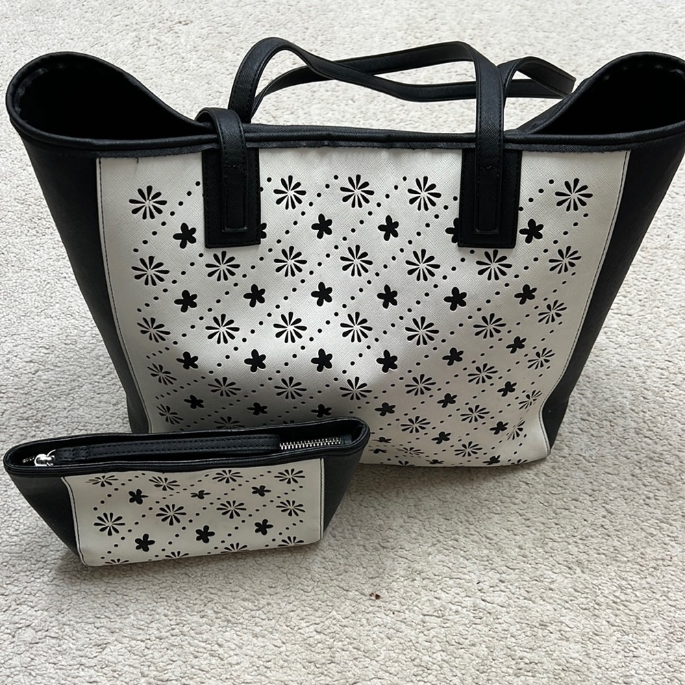 Vera Bradley Leather Tote - LIMITED EDITION